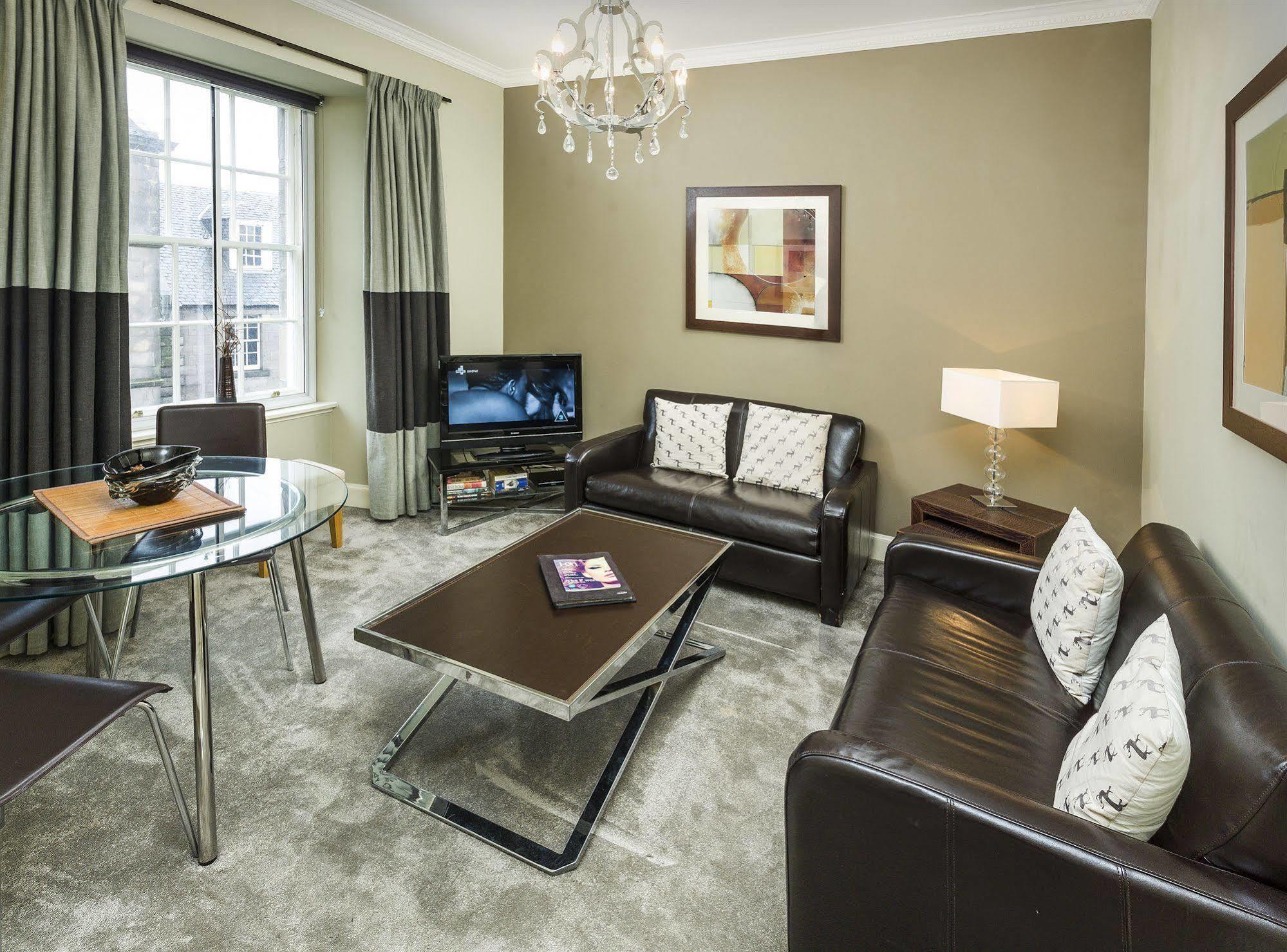 Nicolson Apartments Edinburgh Bagian luar foto