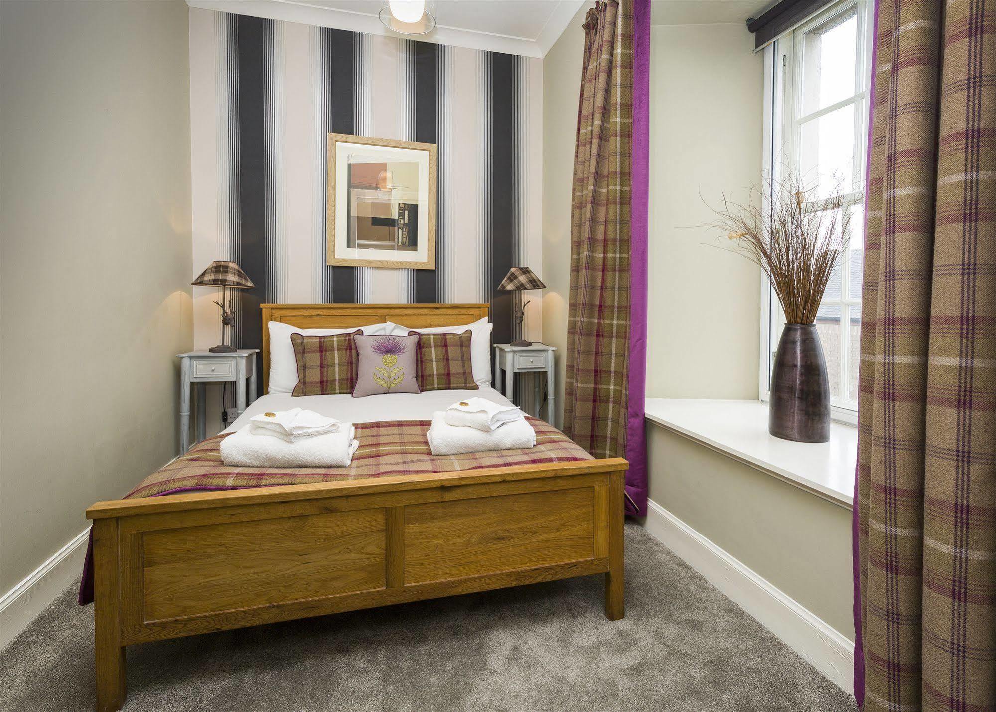 Nicolson Apartments Edinburgh Bagian luar foto