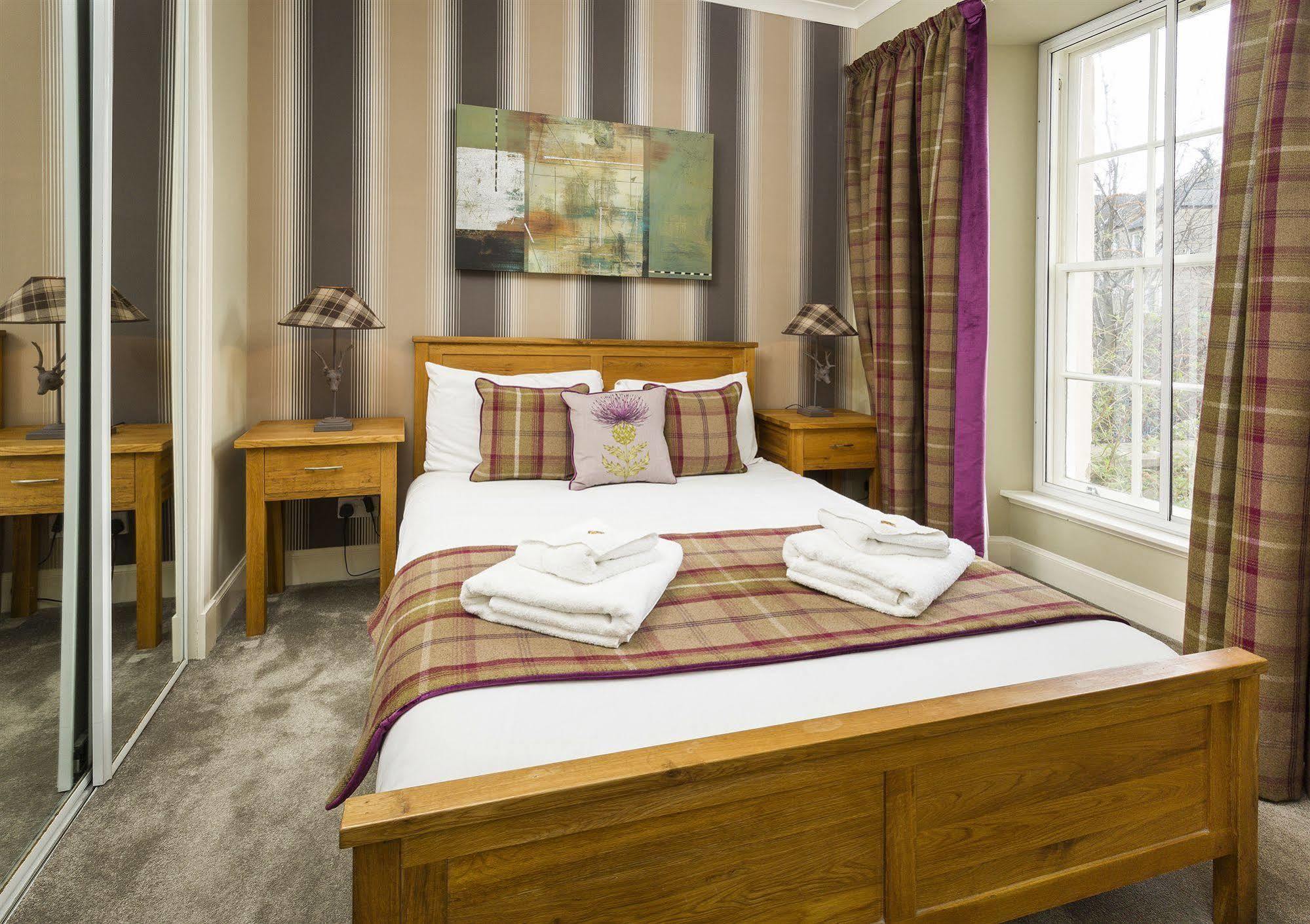 Nicolson Apartments Edinburgh Bagian luar foto