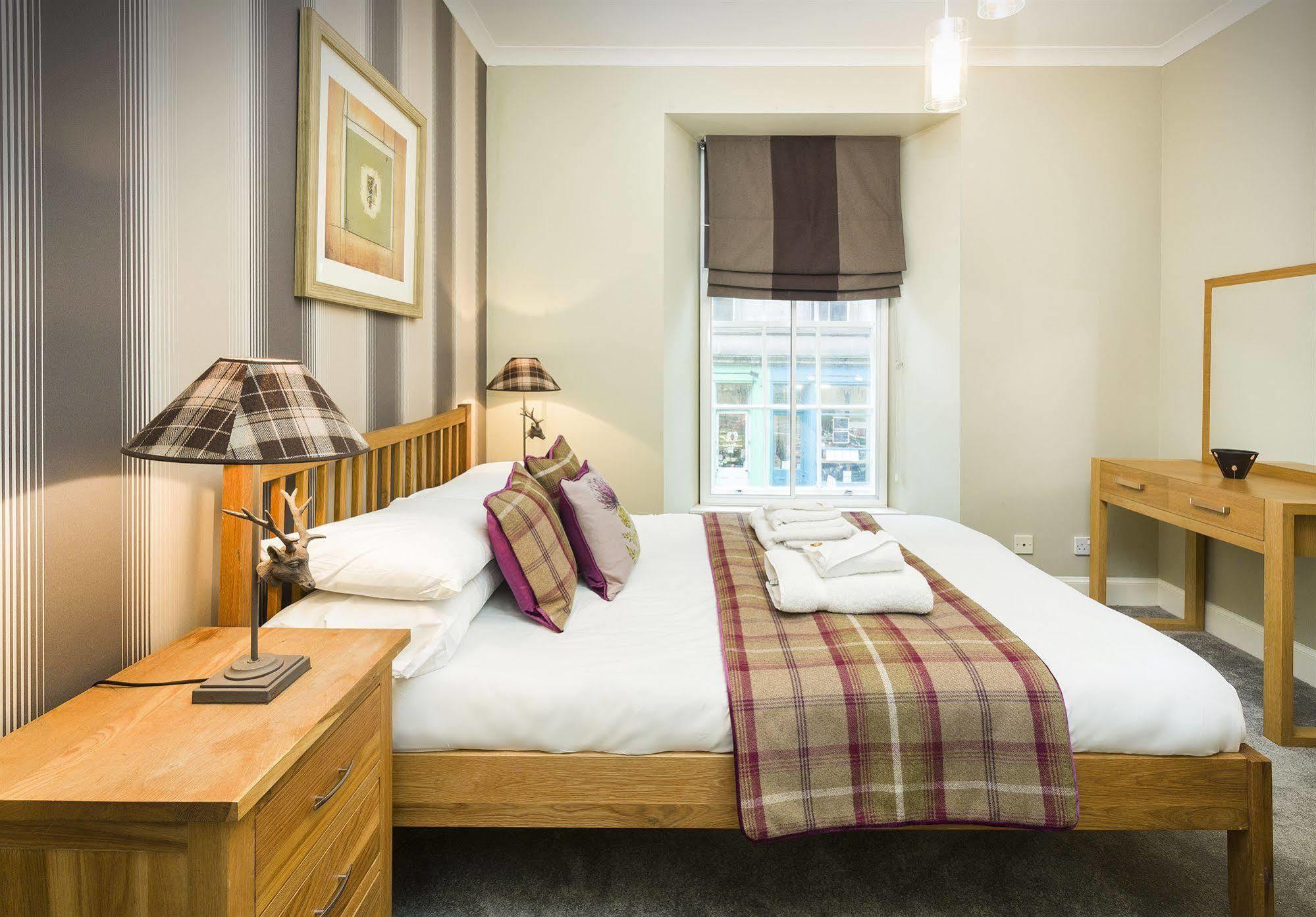 Nicolson Apartments Edinburgh Bagian luar foto